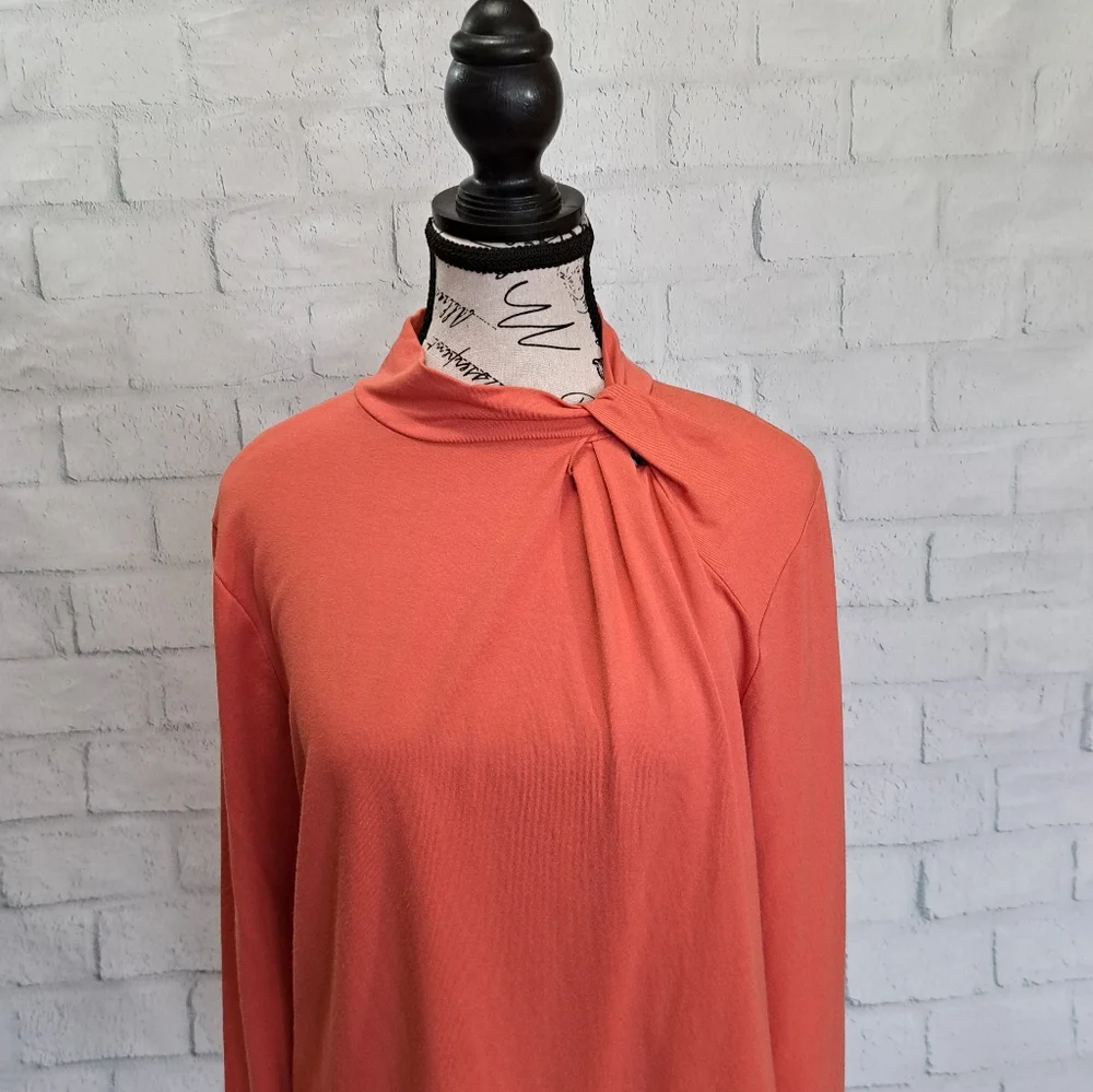 Ann Taylor blouse - Picture 2 of 7